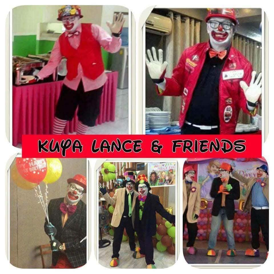 Noel Urbano as Kuya Lance the clown, with friends